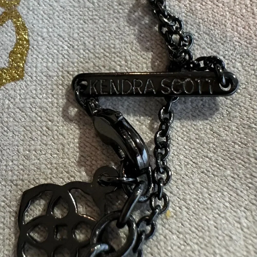 NWOT Kendra Scott “Elisa” Gunmetal Black Drusy Necklace